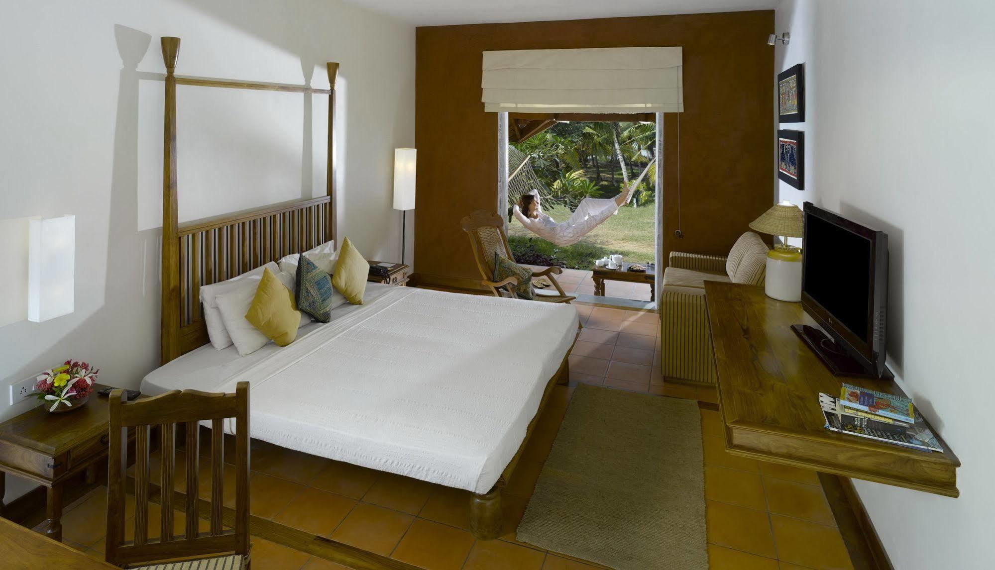 Poovar Island Resort Ngoại thất bức ảnh